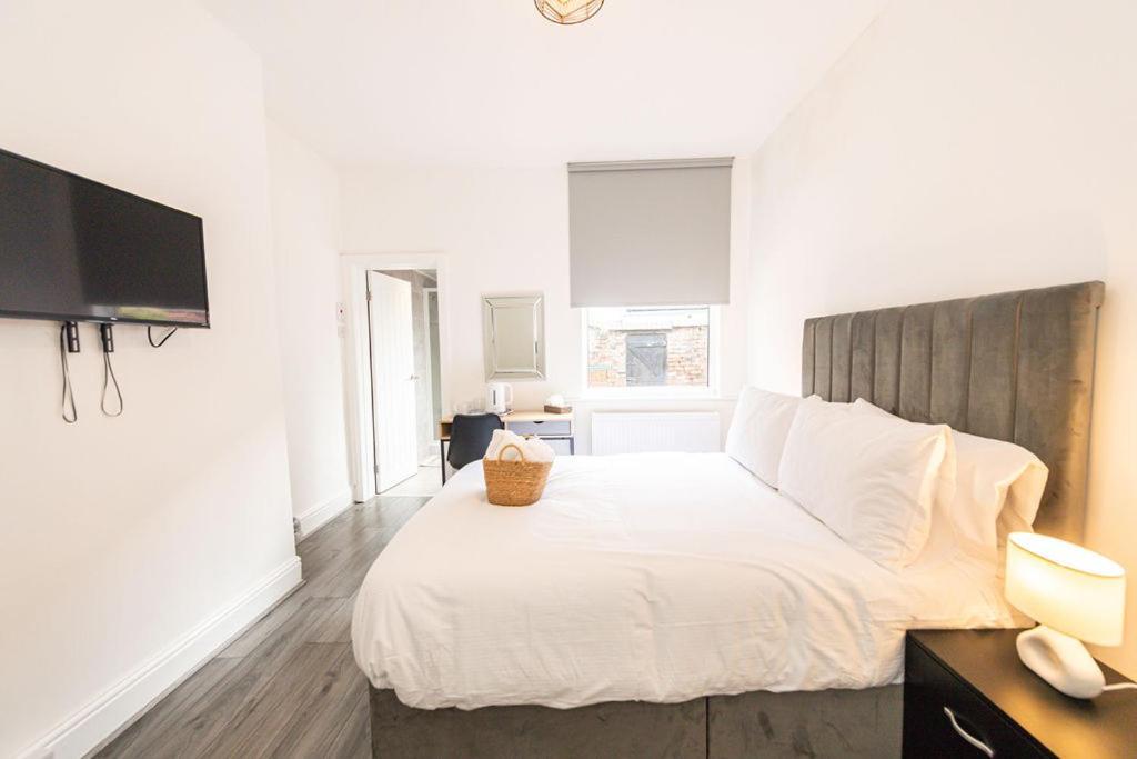 Room In Anfield Liverpool Eksteriør billede